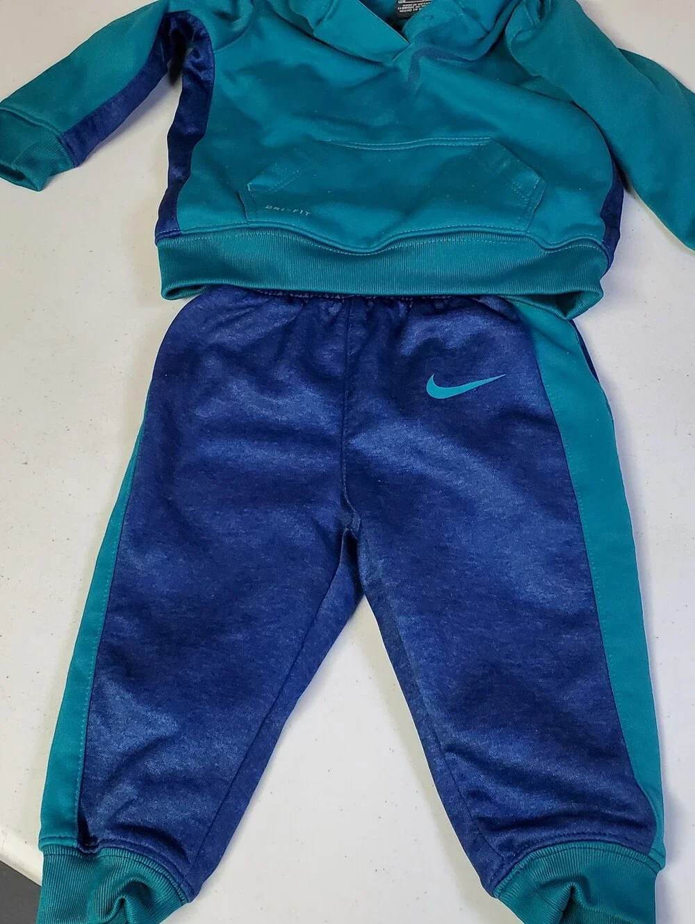 Nike Baby Boy Teal & Blue Dri-FIT Hoodie & Jogger Pants Set 12M